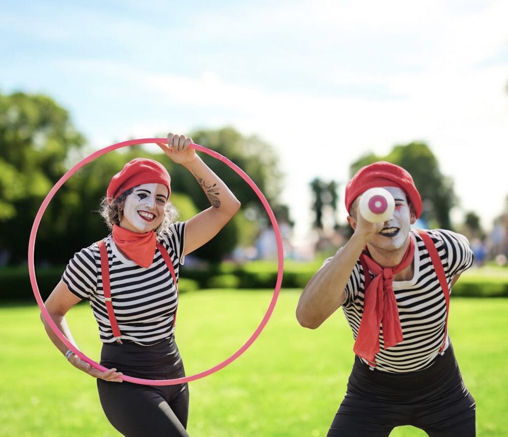     Duo Show Stadtfest Halbmime Kama Duo Performance